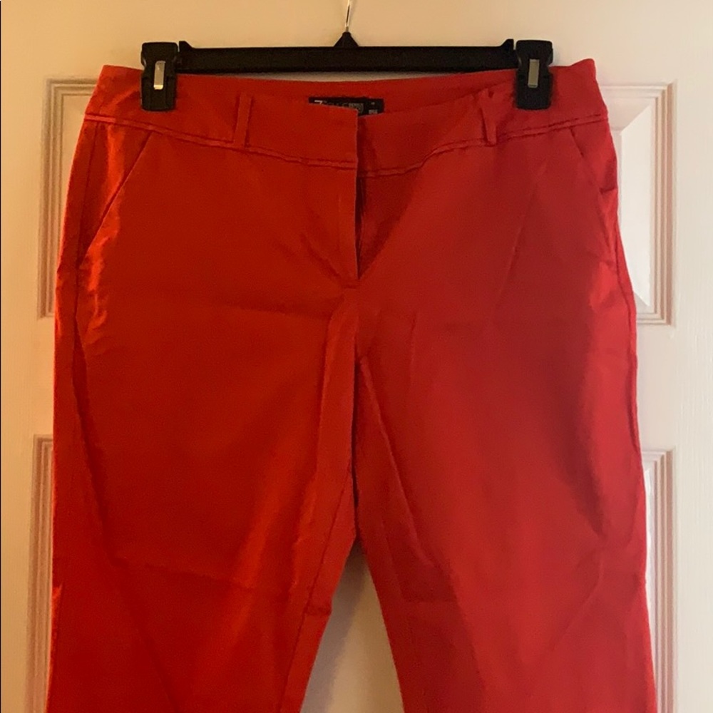 Capri pants